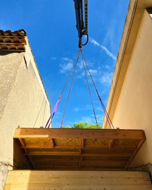 couleurs-de-bois-charpente-bois-menuiserie-689da3267a9b3